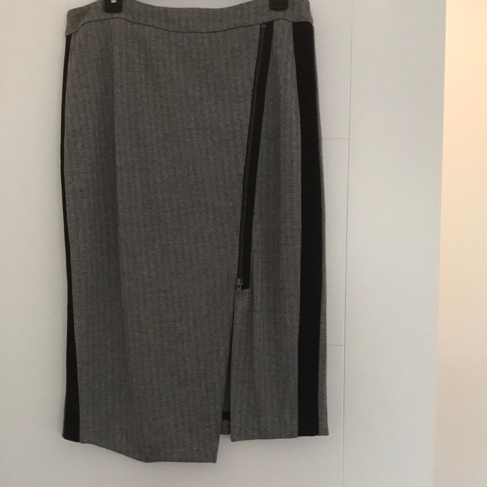 Worthington skirt